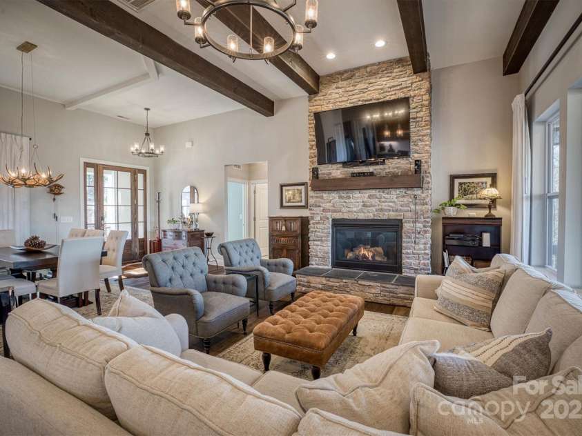 1021 Pleasant Ridge Trail, Lenoir, NC 28645.  MLS# CAR4204018, YatesRealty ID 7980. 