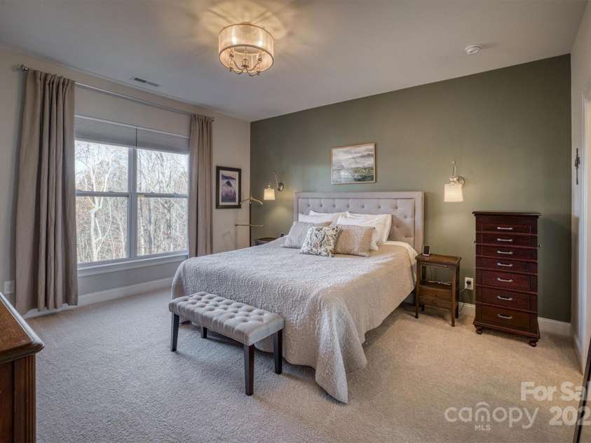 1021 Pleasant Ridge Trail, Lenoir, NC 28645.  MLS# CAR4204018, YatesRealty ID 7980. 