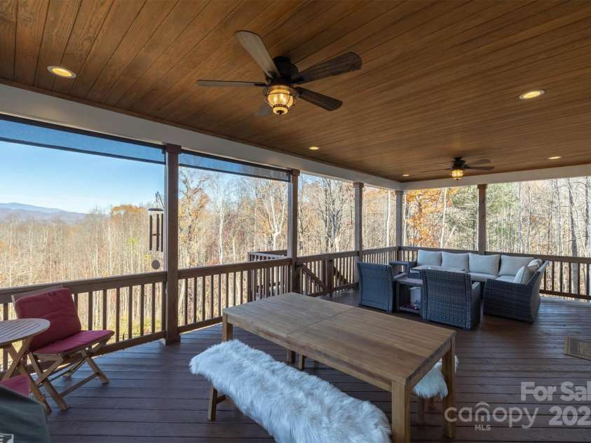 1021 Pleasant Ridge Trail, Lenoir, NC 28645.  MLS# CAR4204018, YatesRealty ID 7980. 