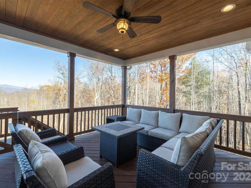 1021 Pleasant Ridge Trail, Lenoir, NC 28645.  MLS# CAR4204018, YatesRealty ID 7980. 