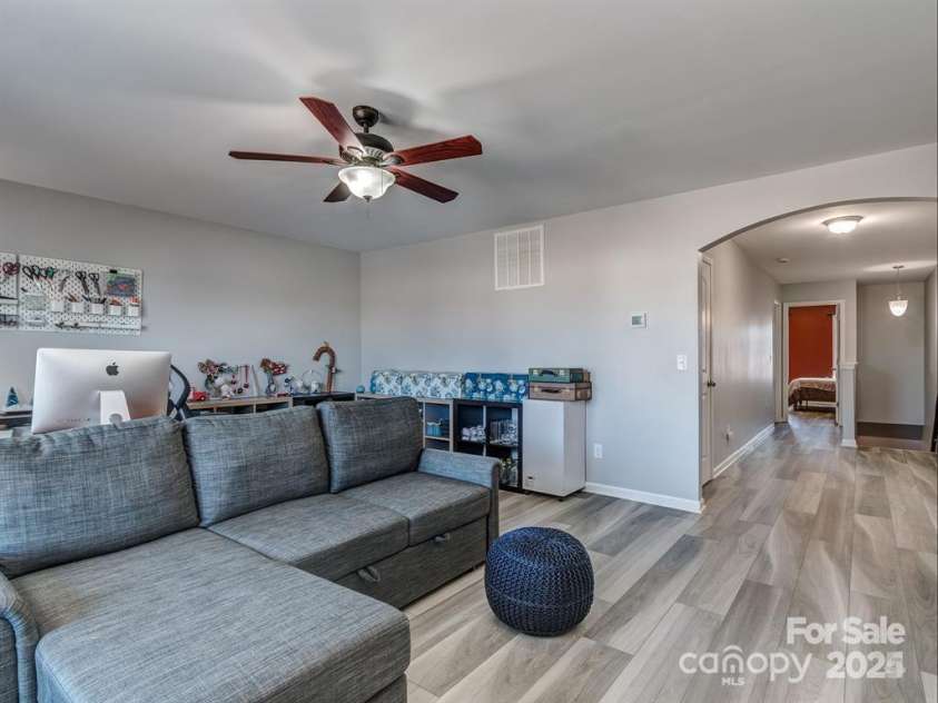 12848 Mustang Drive, Midland, NC 28107.  MLS# CAR4240495, YatesRealty ID 7981. 