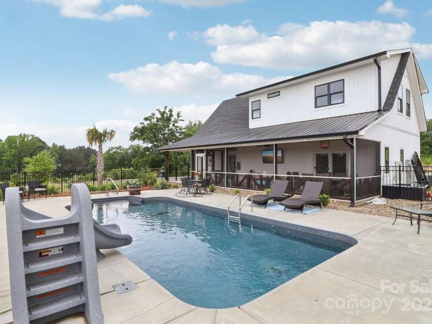 19966 Angelus Road, Jefferson, SC 29718.  MLS# CAR4240287, YatesRealty ID 7982. 