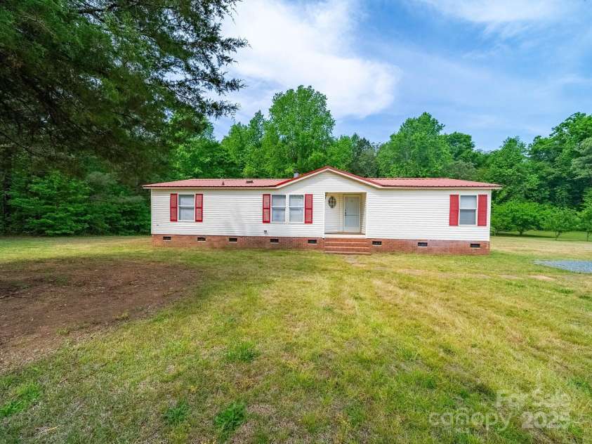 5318 Austin Road, Monroe, NC 28112.  MLS# CAR4248657, YatesRealty ID 7983. 