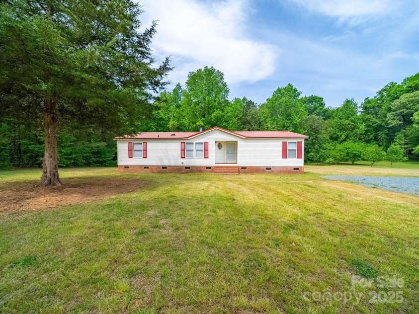 5318 Austin Road, Monroe, NC 28112.  MLS# CAR4248657, YatesRealty ID 7983. 