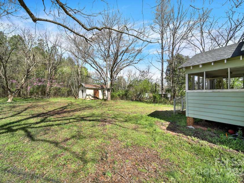 124 Lancer Lane, Lancaster, SC 29720.  MLS# CAR4237993, YatesRealty ID 7984. 