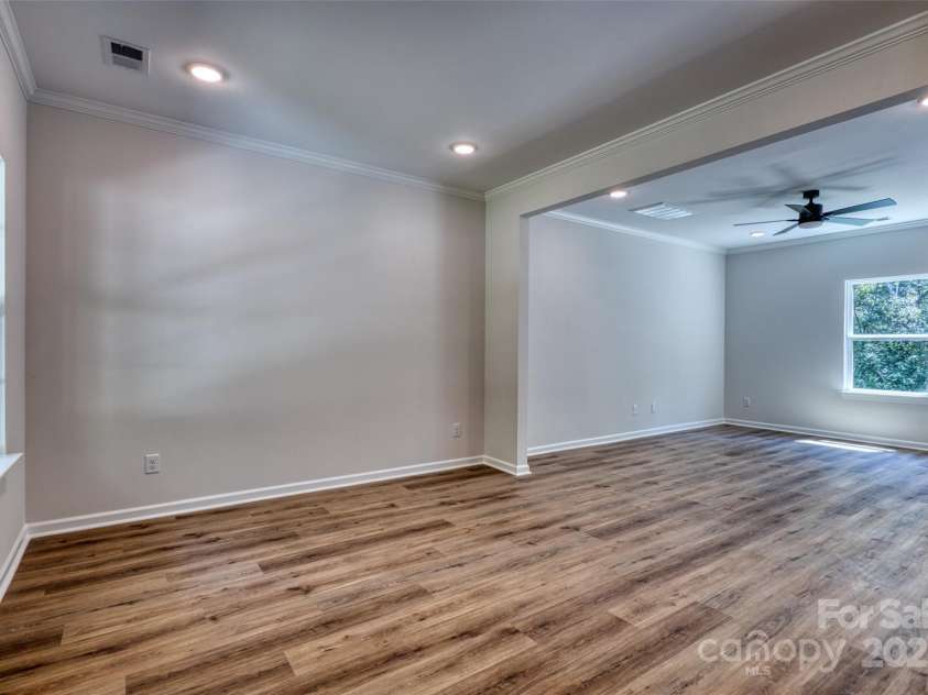 1541 Riverview Circle, Fort Lawn, SC 29714.  MLS# CAR4319897, YatesRealty ID 7986. 