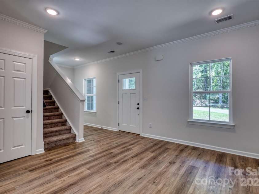 1541 Riverview Circle, Fort Lawn, SC 29714.  MLS# CAR4319897, YatesRealty ID 7986. 
