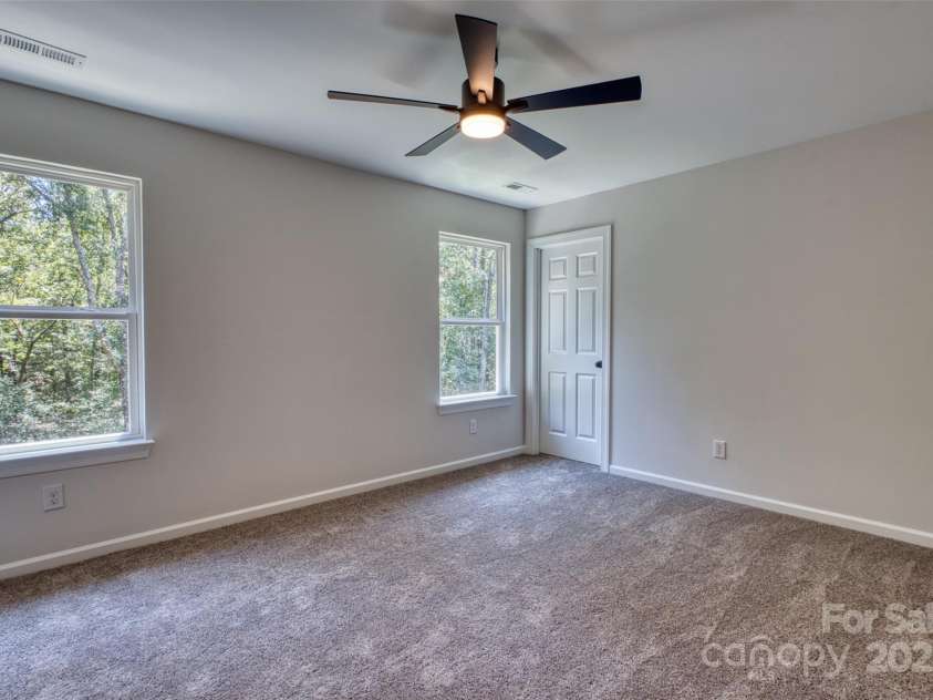 1541 Riverview Circle, Fort Lawn, SC 29714.  MLS# CAR4319897, YatesRealty ID 7986. 