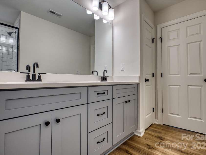 1541 Riverview Circle, Fort Lawn, SC 29714.  MLS# CAR4319897, YatesRealty ID 7986. 