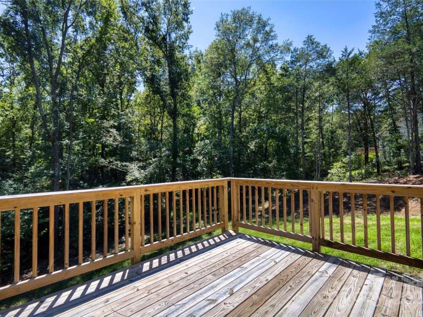 1541 Riverview Circle, Fort Lawn, SC 29714.  MLS# CAR4319897, YatesRealty ID 7986. 