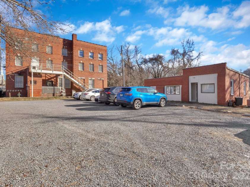 203 Liberty Street, York, SC 29745.  MLS# CAR4243332, YatesRealty ID 7987. 