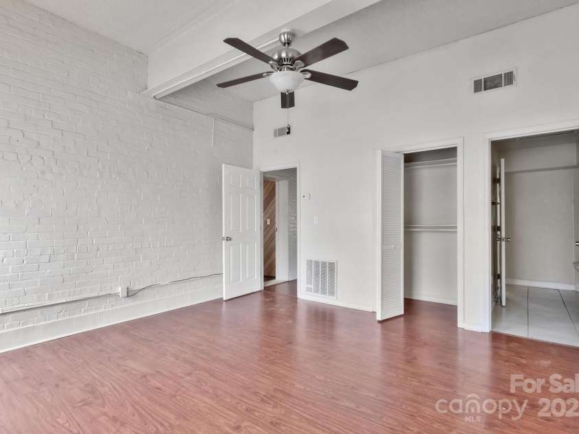 203 Liberty Street, York, SC 29745.  MLS# CAR4243332, YatesRealty ID 7987. 