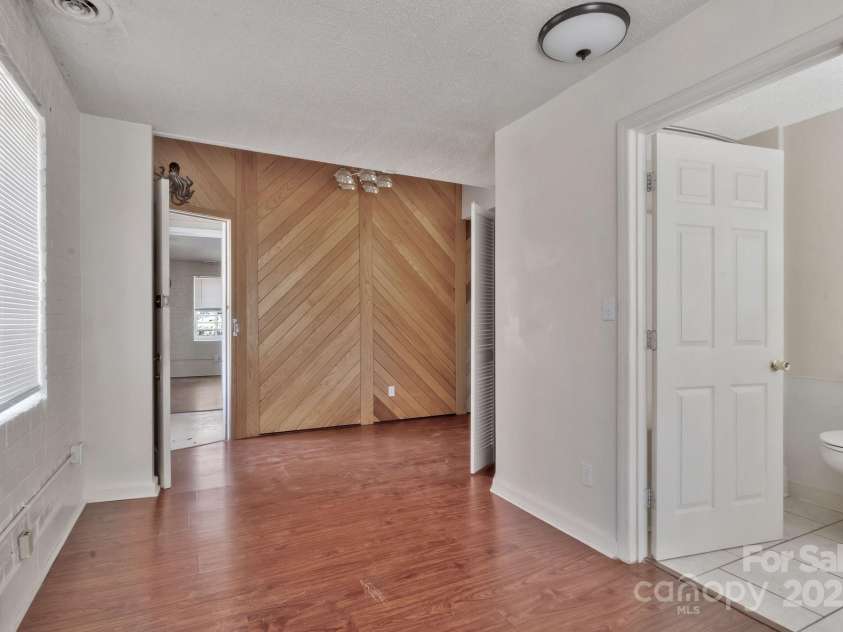 203 Liberty Street, York, SC 29745.  MLS# CAR4243332, YatesRealty ID 7987. 