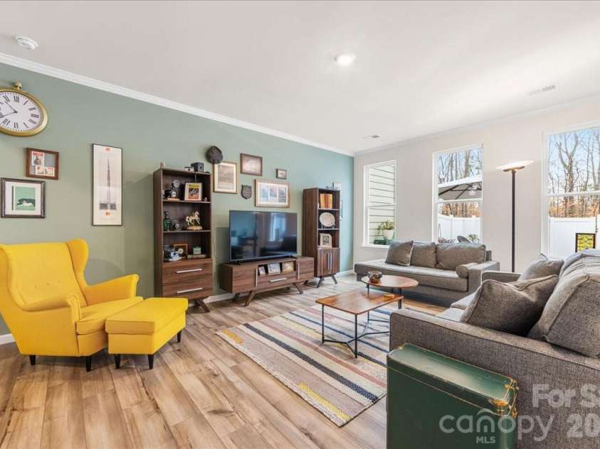 7018 Heron Rookery Way, Charlotte, NC 28214.  MLS# CAR4328922, YatesRealty ID 7988. 