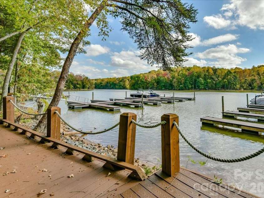 7018 Heron Rookery Way, Charlotte, NC 28214.  MLS# CAR4328922, YatesRealty ID 7988. Available boat slips