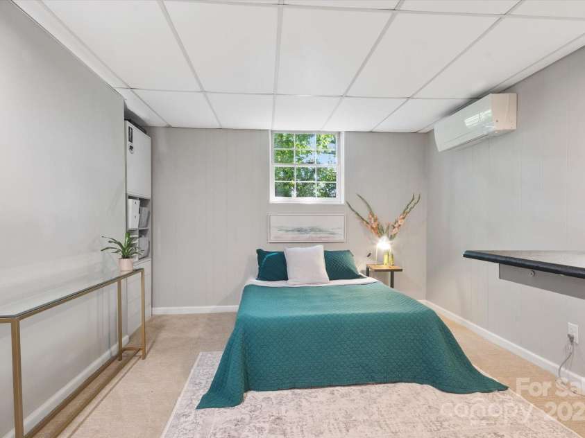 78 Sleepy Hollow Drive, Asheville, NC 28805.  MLS# CAR4155271, YatesRealty ID 7988. Lower Level Bedroom 2