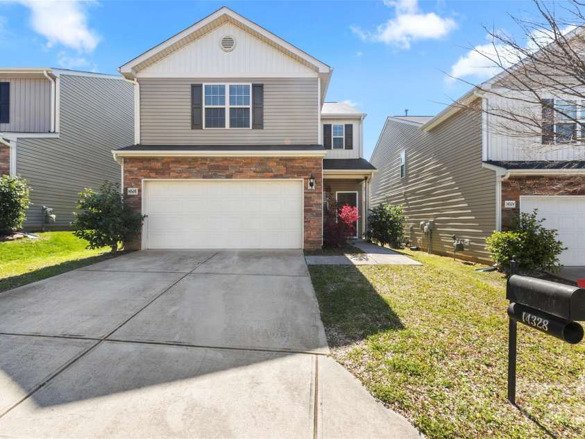 14328 Evening Flight Lane, Charlotte, NC 28262.  MLS# CAR4240990, YatesRealty ID 7989. 