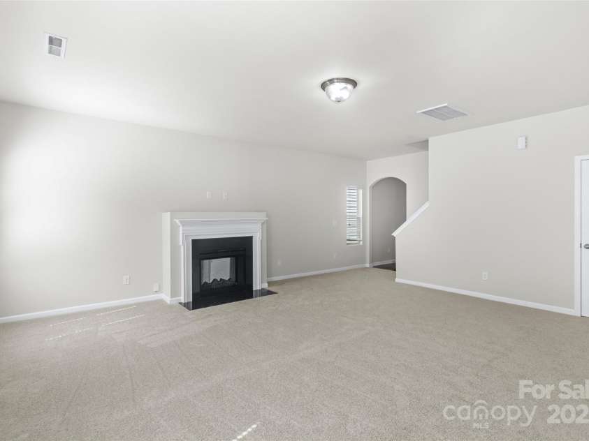 14328 Evening Flight Lane, Charlotte, NC 28262.  MLS# CAR4240990, YatesRealty ID 7989. 