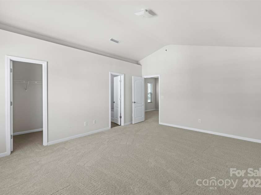 14328 Evening Flight Lane, Charlotte, NC 28262.  MLS# CAR4240990, YatesRealty ID 7989. 