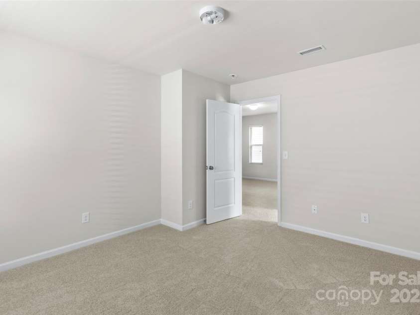 14328 Evening Flight Lane, Charlotte, NC 28262.  MLS# CAR4240990, YatesRealty ID 7989. 