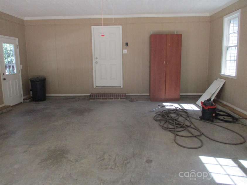 475 Cornerstone Drive, Taylorsville, NC 28681.  MLS# CAR4218950, YatesRealty ID 799. 