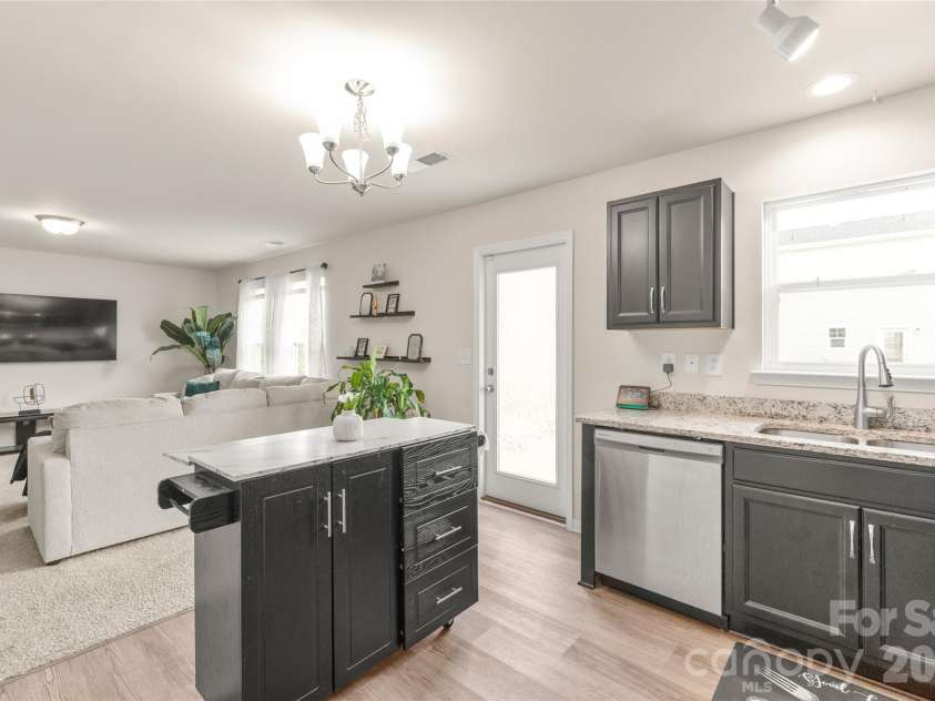 117 Barron Boulevard, Lancaster, SC 29720.  MLS# CAR4342489, YatesRealty ID 7991. 