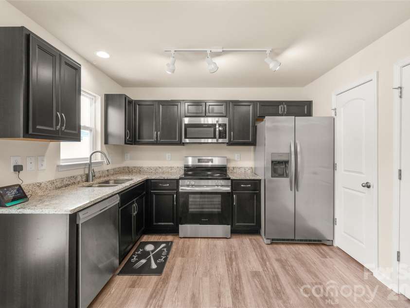 117 Barron Boulevard, Lancaster, SC 29720.  MLS# CAR4342489, YatesRealty ID 7991. 
