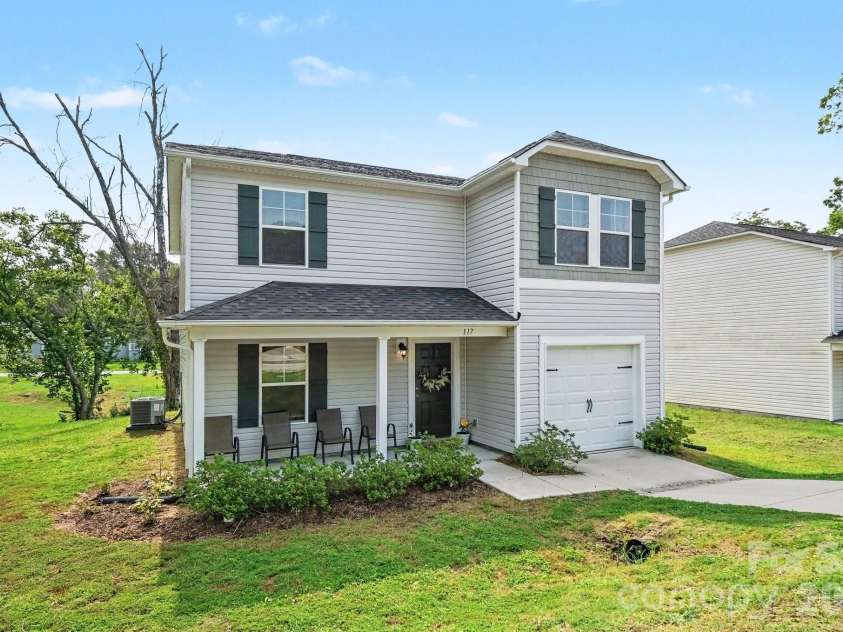 117 Barron Boulevard, Lancaster, SC 29720.  MLS# CAR4420621, YatesRealty ID 7991. 