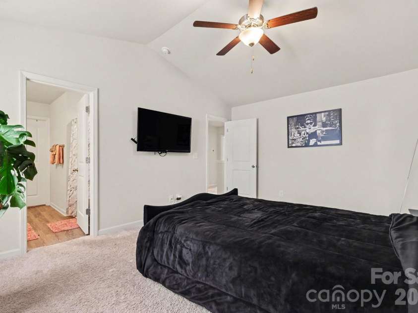 117 Barron Boulevard, Lancaster, SC 29720.  MLS# CAR4420621, YatesRealty ID 7991. 
