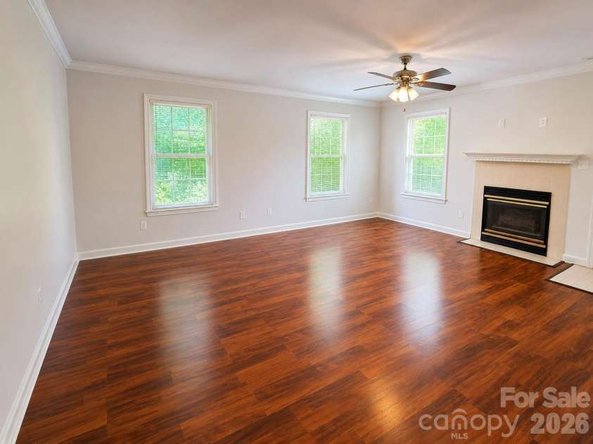 1491 20th Avenue, Hickory, NC 28601.  MLS# CAR4415818, YatesRealty ID 7993. 