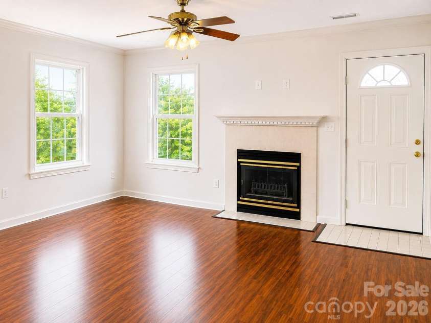1491 20th Avenue, Hickory, NC 28601.  MLS# CAR4415818, YatesRealty ID 7993. 