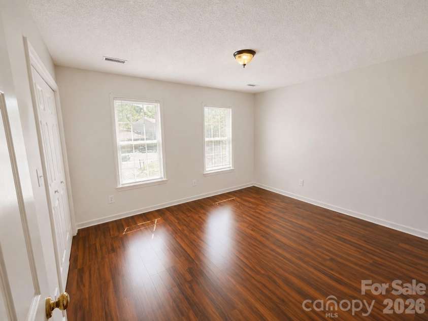 1491 20th Avenue, Hickory, NC 28601.  MLS# CAR4415818, YatesRealty ID 7993. 