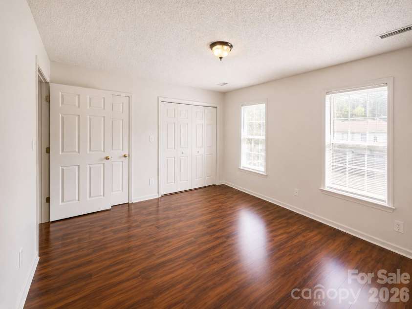 1491 20th Avenue, Hickory, NC 28601.  MLS# CAR4415818, YatesRealty ID 7993. 