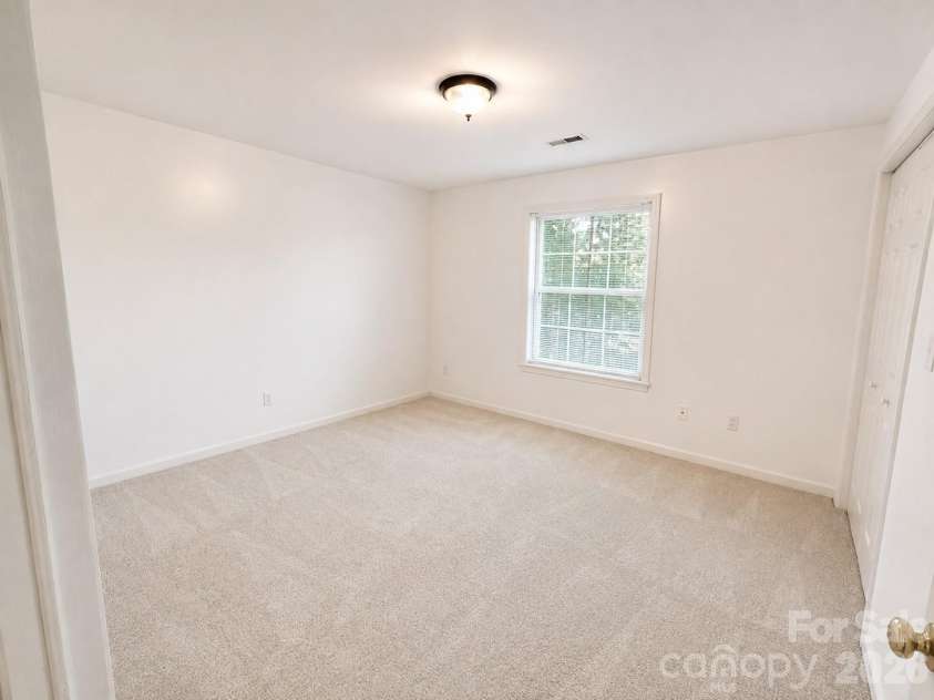 1491 20th Avenue, Hickory, NC 28601.  MLS# CAR4415818, YatesRealty ID 7993. 