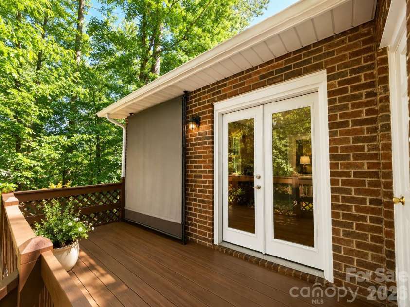 1491 20th Avenue, Hickory, NC 28601.  MLS# CAR4415818, YatesRealty ID 7993. 