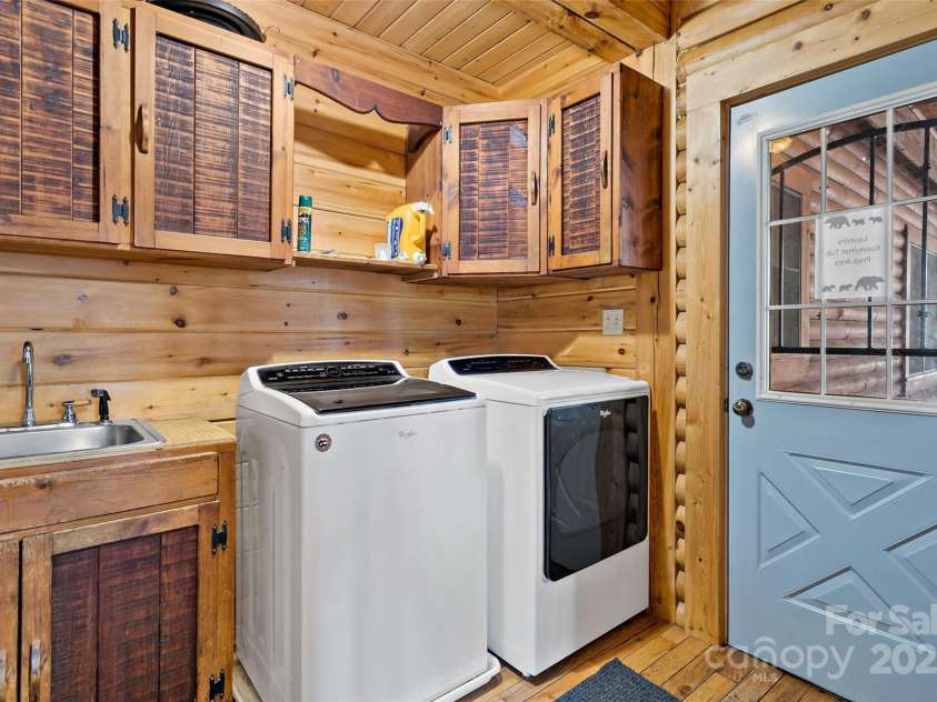 40/44 Chambers Drive, Weaverville, NC 28787.  MLS# CAR4223555, YatesRealty ID 7993. 