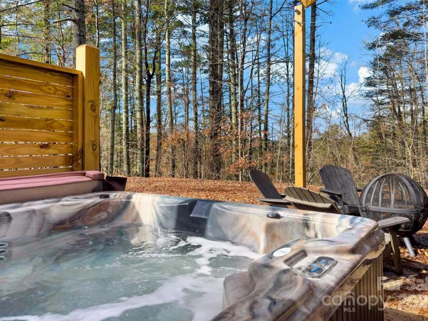 40/44 Chambers Drive, Weaverville, NC 28787.  MLS# CAR4223555, YatesRealty ID 7993. 