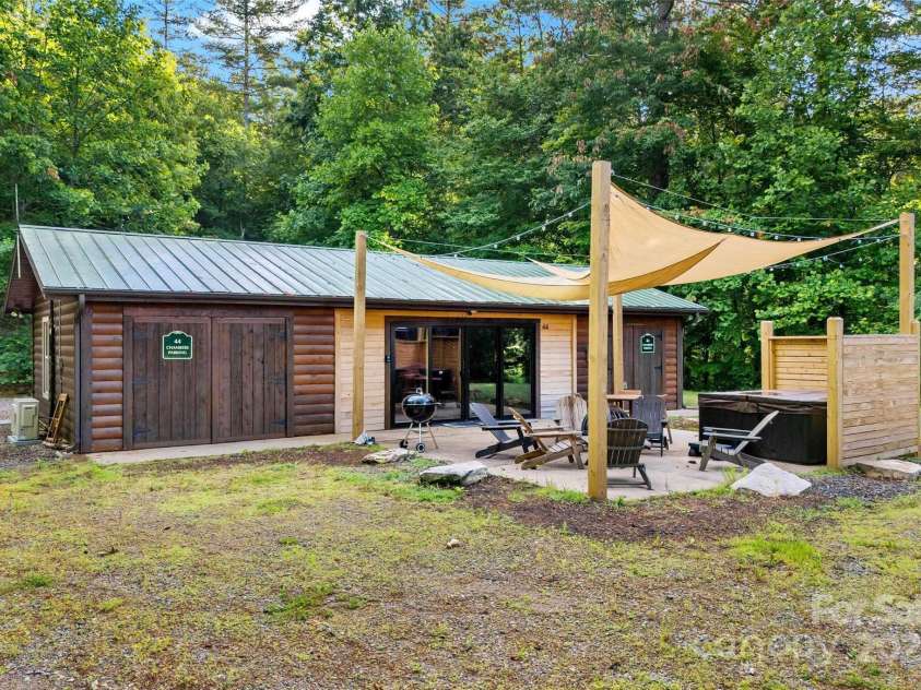40/44 Chambers Drive, Weaverville, NC 28787.  MLS# CAR4223555, YatesRealty ID 7993. 