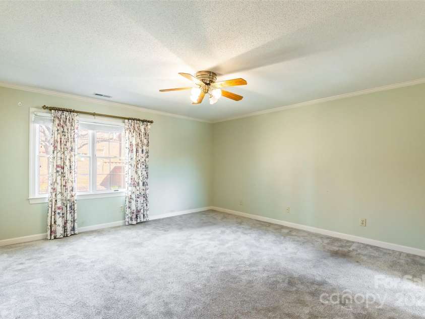 1910 Connemara Court, Gastonia, NC 28054.  MLS# CAR4224874, YatesRealty ID 7994. 