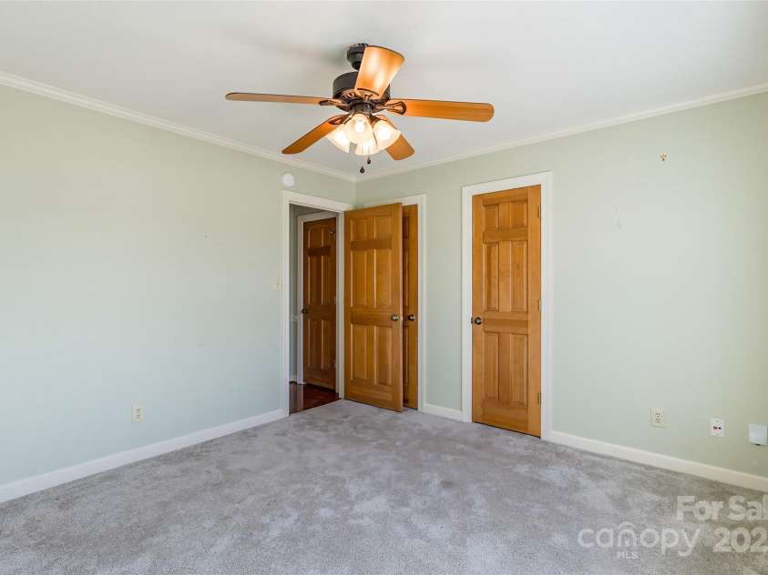 1910 Connemara Court, Gastonia, NC 28054.  MLS# CAR4224874, YatesRealty ID 7994. 