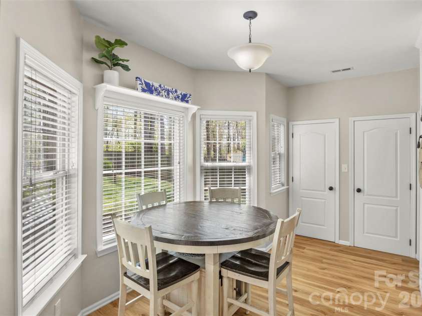 2826 Barnard Castle Lane, Matthews, NC 28104.  MLS# CAR4360707, YatesRealty ID 7994. 
