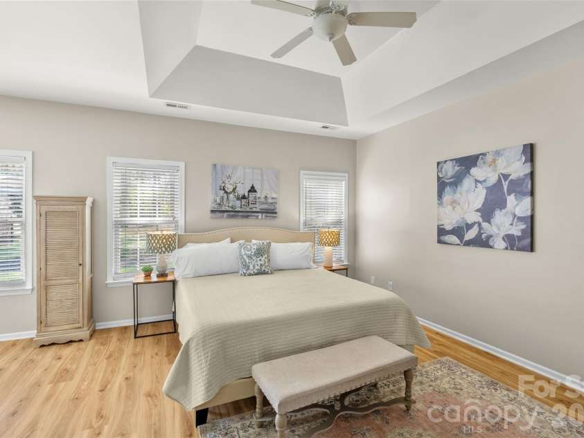 2826 Barnard Castle Lane, Matthews, NC 28104.  MLS# CAR4360707, YatesRealty ID 7994. 