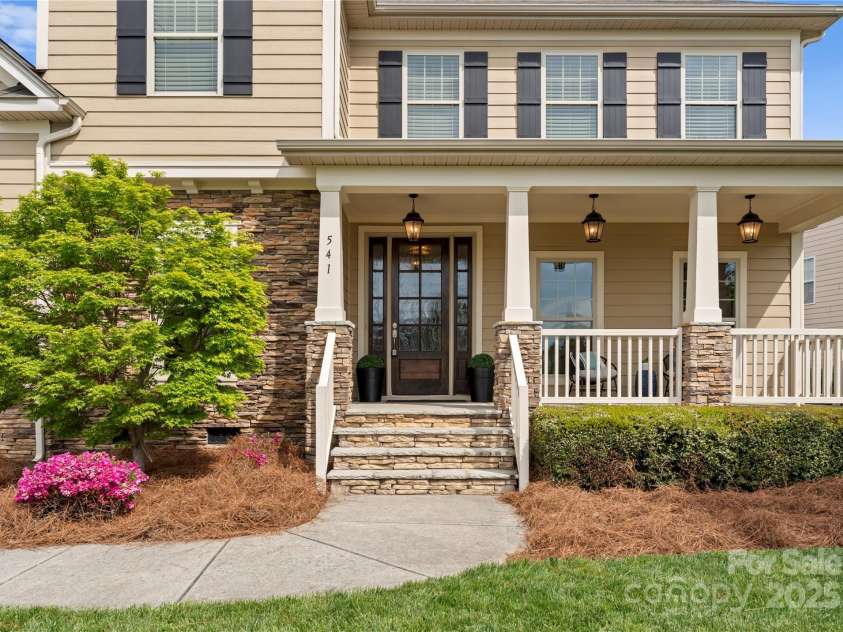 541 Sutro Forest Drive, Concord, NC 28027.  MLS# CAR4247583, YatesRealty ID 7996. 
