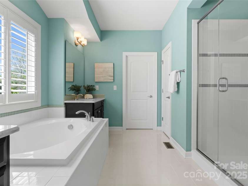 541 Sutro Forest Drive, Concord, NC 28027.  MLS# CAR4247583, YatesRealty ID 7996. 