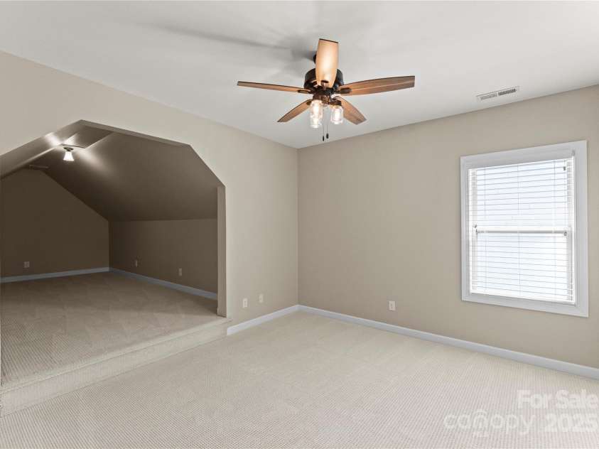 541 Sutro Forest Drive, Concord, NC 28027.  MLS# CAR4247583, YatesRealty ID 7996. 