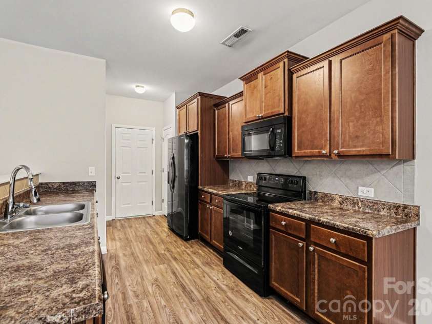 1039 Manston Place, Concord, NC 28025.  MLS# CAR4349824, YatesRealty ID 7999. 