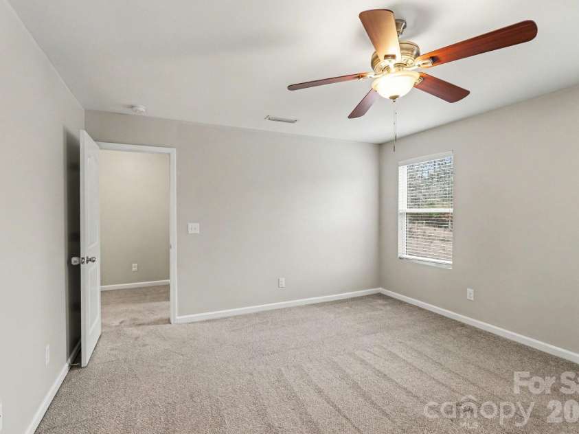 1039 Manston Place, Concord, NC 28025.  MLS# CAR4349824, YatesRealty ID 7999. 