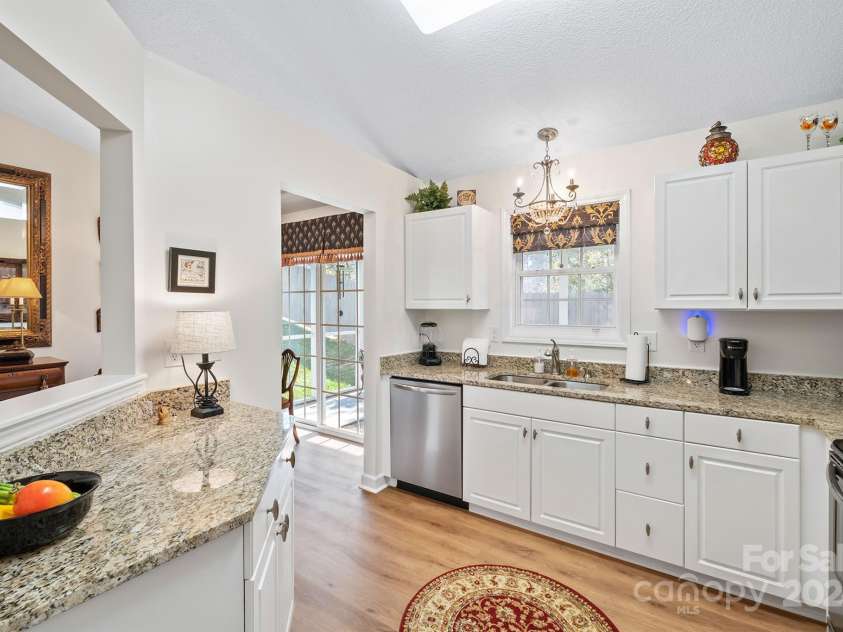 129 MORGAN TRACE Drive, Valdese, NC 28690.  MLS# CAR4204925, YatesRealty ID 7999. 