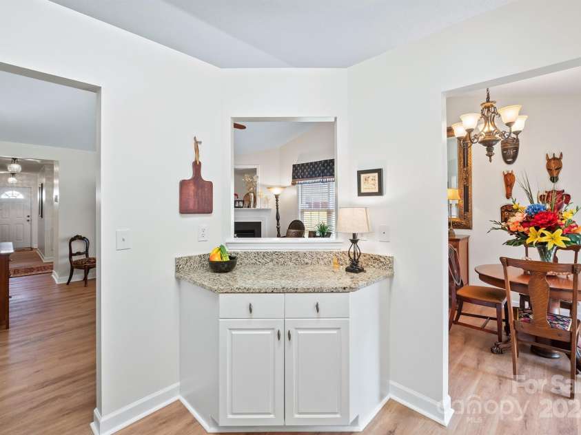 129 MORGAN TRACE Drive, Valdese, NC 28690.  MLS# CAR4204925, YatesRealty ID 7999. 