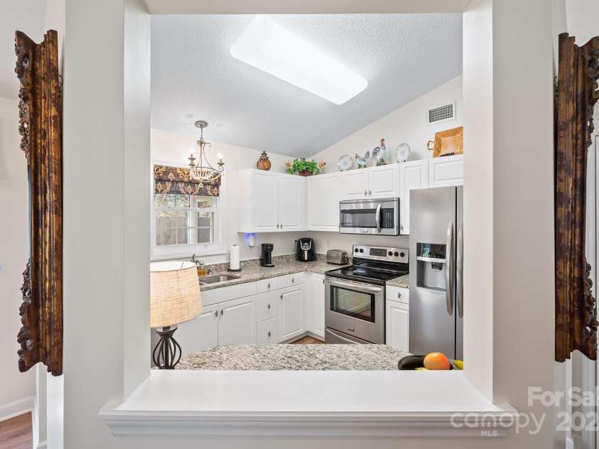 129 MORGAN TRACE Drive, Valdese, NC 28690.  MLS# CAR4204925, YatesRealty ID 7999. 